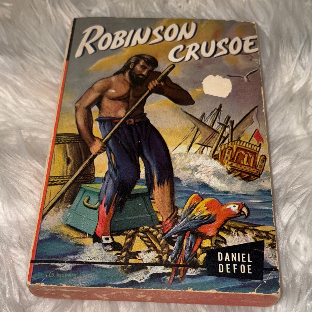 Robinson Crusoe Book with Colorful Cover